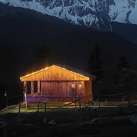 Khana Badosh Resort Kalam Exteriör bild